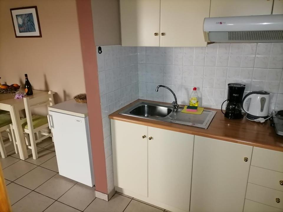 Kydoni Apartments And Studios Агия-Марина Экстерьер фото